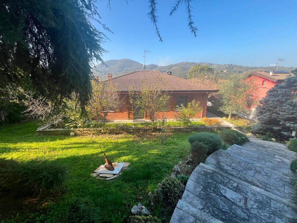 4 room luxury Villa for sale in Rivergaro, Emilia-Romagna - Vista 4