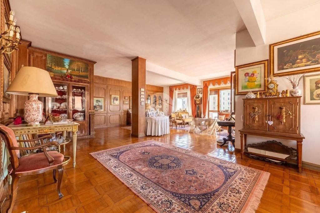 3 bedroom luxury Apartment for sale in Via Leon Pancaldo, 88, Rome, Latium - Vista 4