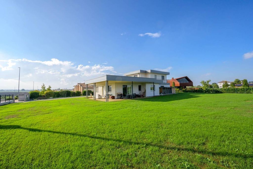 3 room luxury Villa for sale in Via Lucio Dalla, Noceto, Emilia-Romagna - View 4