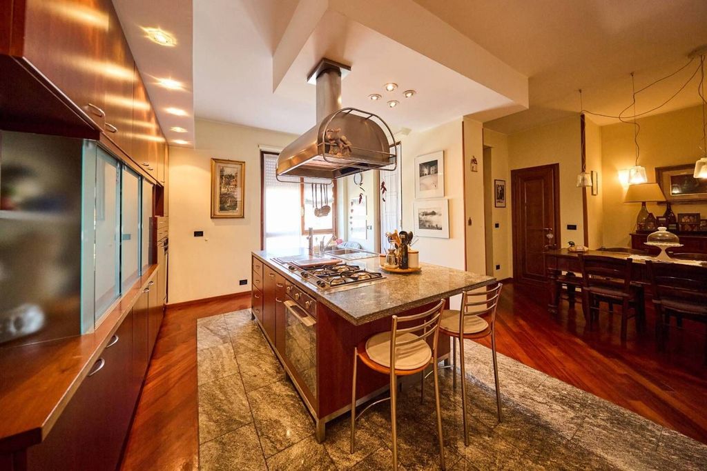 Apartment in Milan - Vista 4
