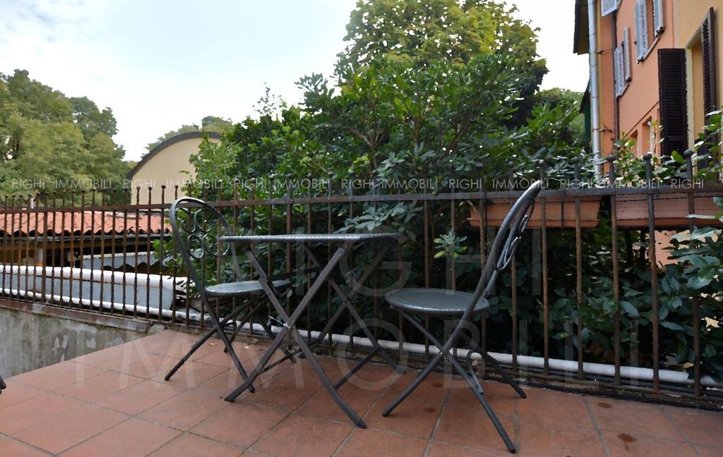 2 bedroom luxury Flat for sale in Via Santo Stefano, Bologna, Emilia-Romagna - Vista 4