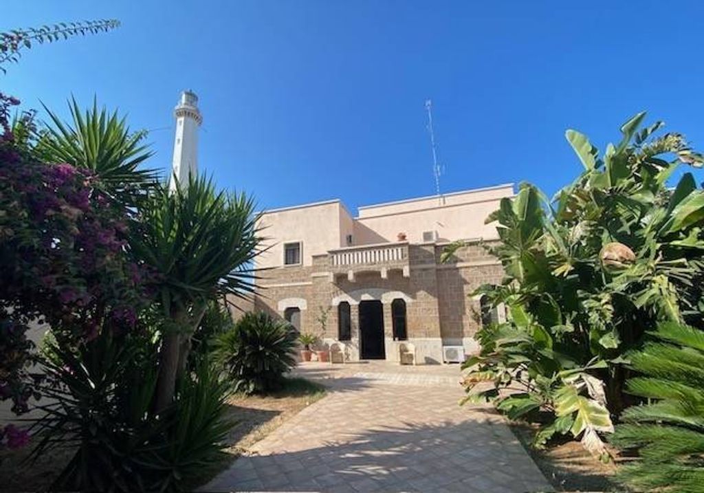 6 bedroom luxury Villa for sale in Via Tripoli, 9, Bari, Apulia - View 4