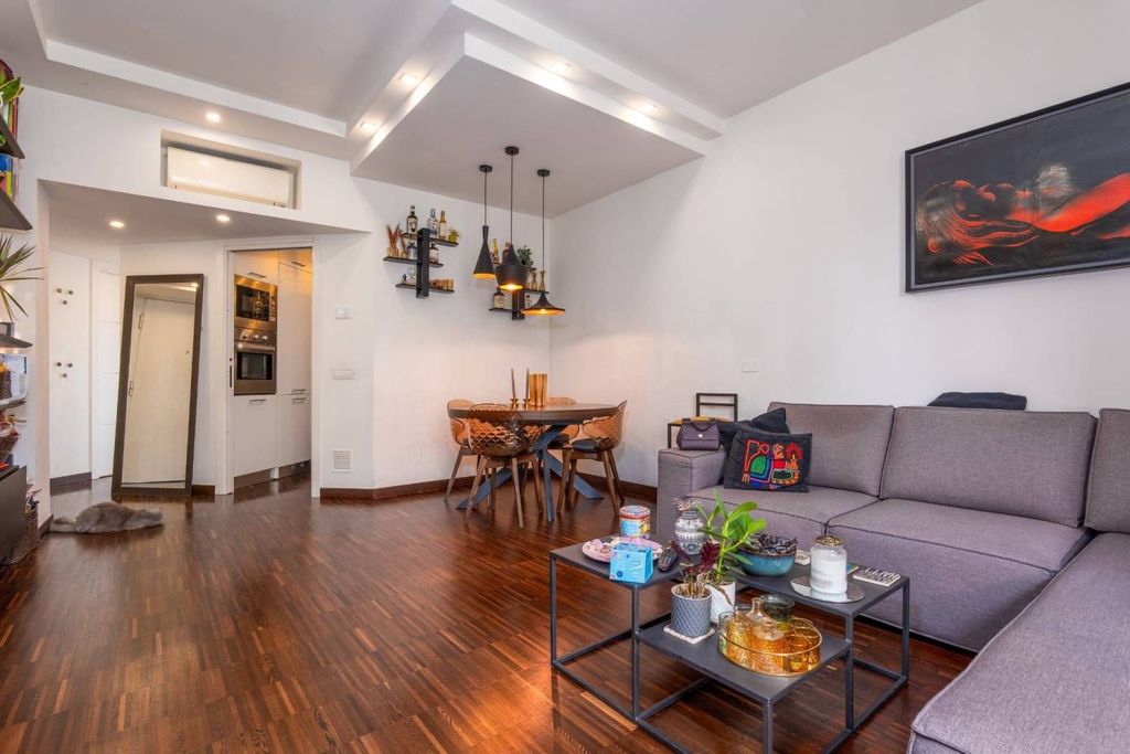 1 bedroom luxury Apartment for sale in Via Michelangelo Buonarroti, 3, Milan, Lombardy - View 4