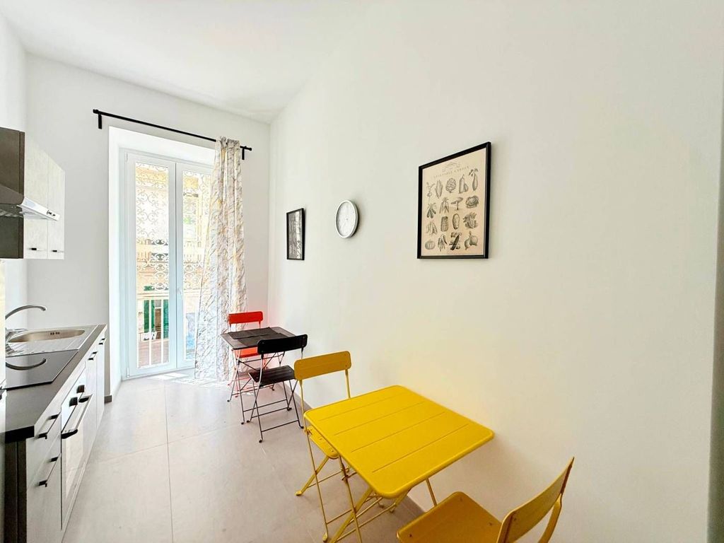Apartment in Naples - Vista 4