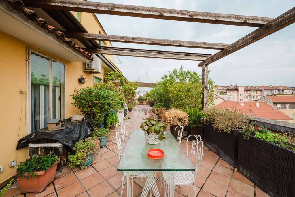 Appartamento – Milan - Vista 4