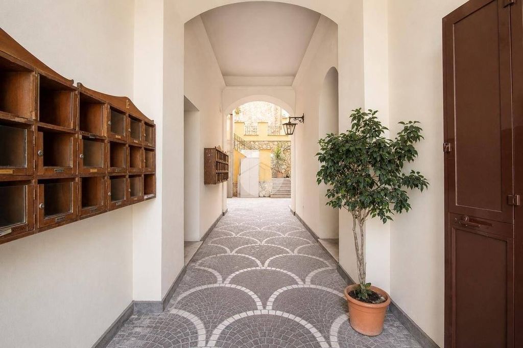 Appartamento – Naples - Vista 4
