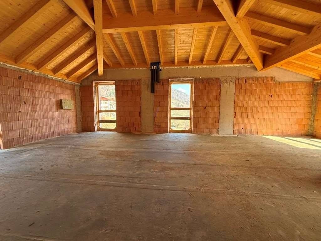 3 bedroom luxury Apartment for sale in via Taddei De Mauris, 39, Malè, Trento, Trentino-Alto Adige - Vista 4