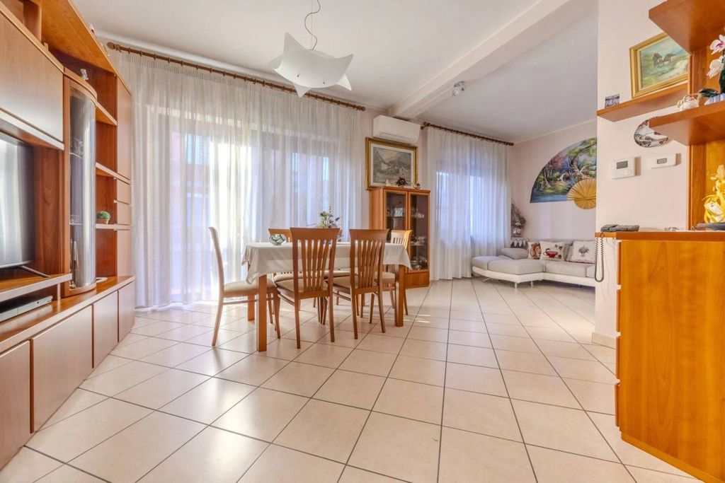 Casa – Novate Milanese - Vista 4