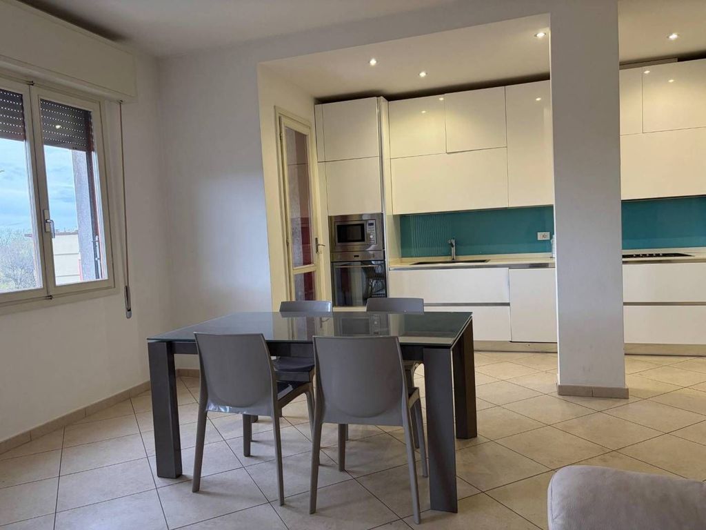 Apartment in Viareggio - Vista 4