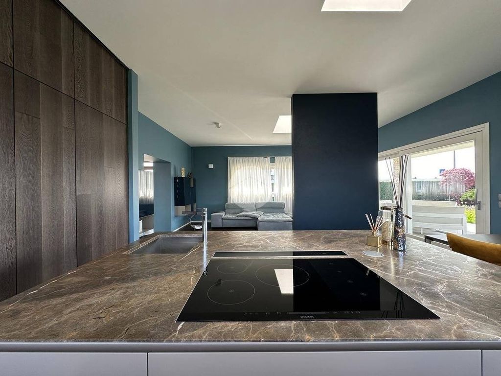 5 room luxury Villa for sale in Via Italo Calvino, 26, Mairano, Provincia di Brescia, Lombardy - Vista 4