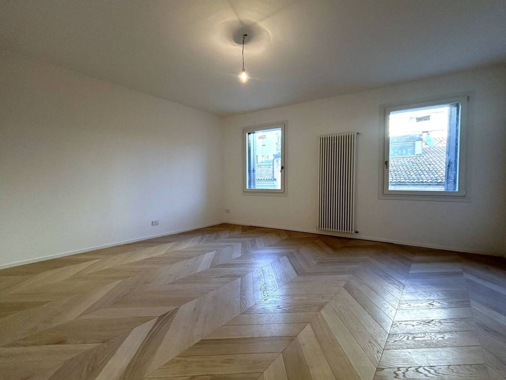 Appartamento – Padua - Vista 4