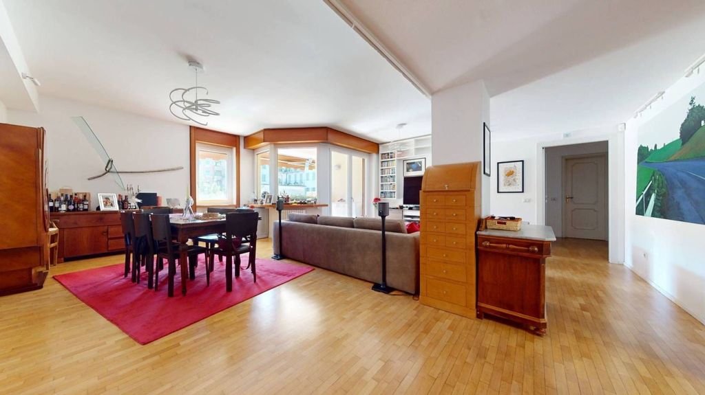 Apartment in Milan - View 4