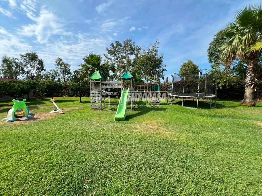 4 room luxury Villa for sale in Via AGNANO ASTRONI, Naples, Campania - Vista 4
