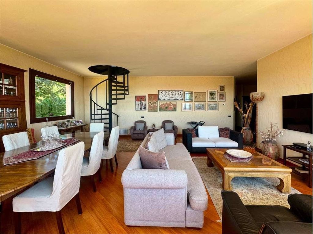 Casa – Albavilla - Vista 5