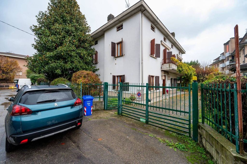 5 room luxury House for sale in Via Ettore Regalia, 3, Parma, Emilia-Romagna - Vista 5