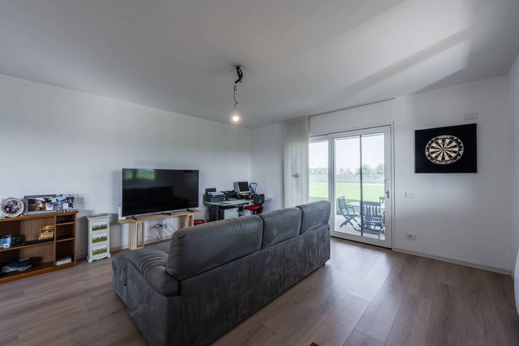 3 room luxury Villa for sale in Via Lucio Dalla, Noceto, Emilia-Romagna - View 5