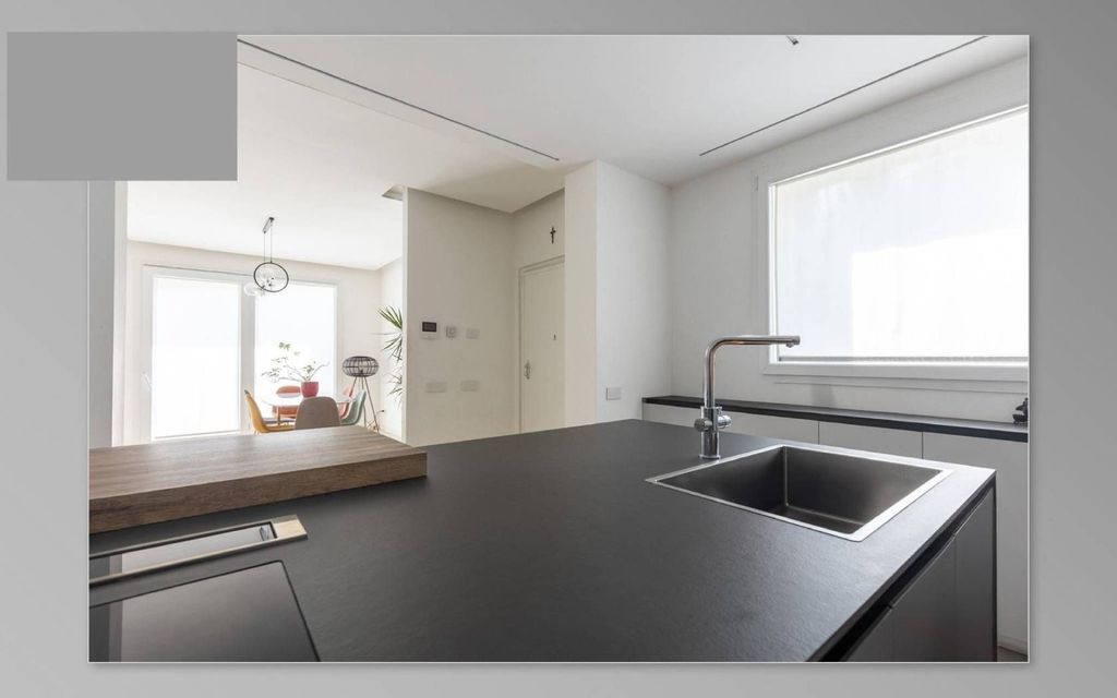 5 room luxury Villa for sale in Sovico, Italy - View 5