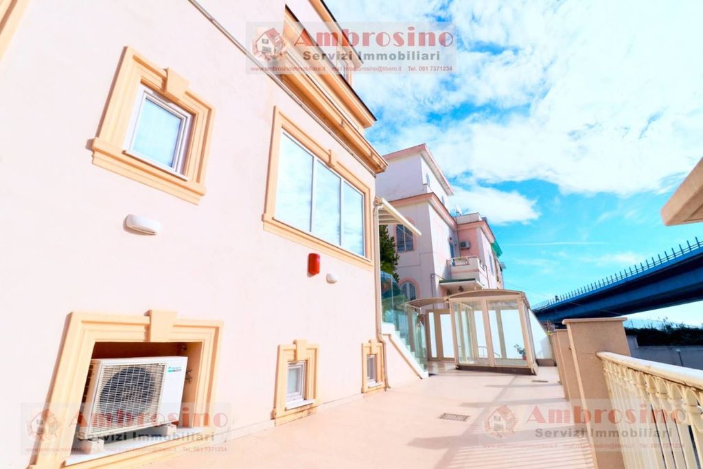 Casa – Naples - Vista 5