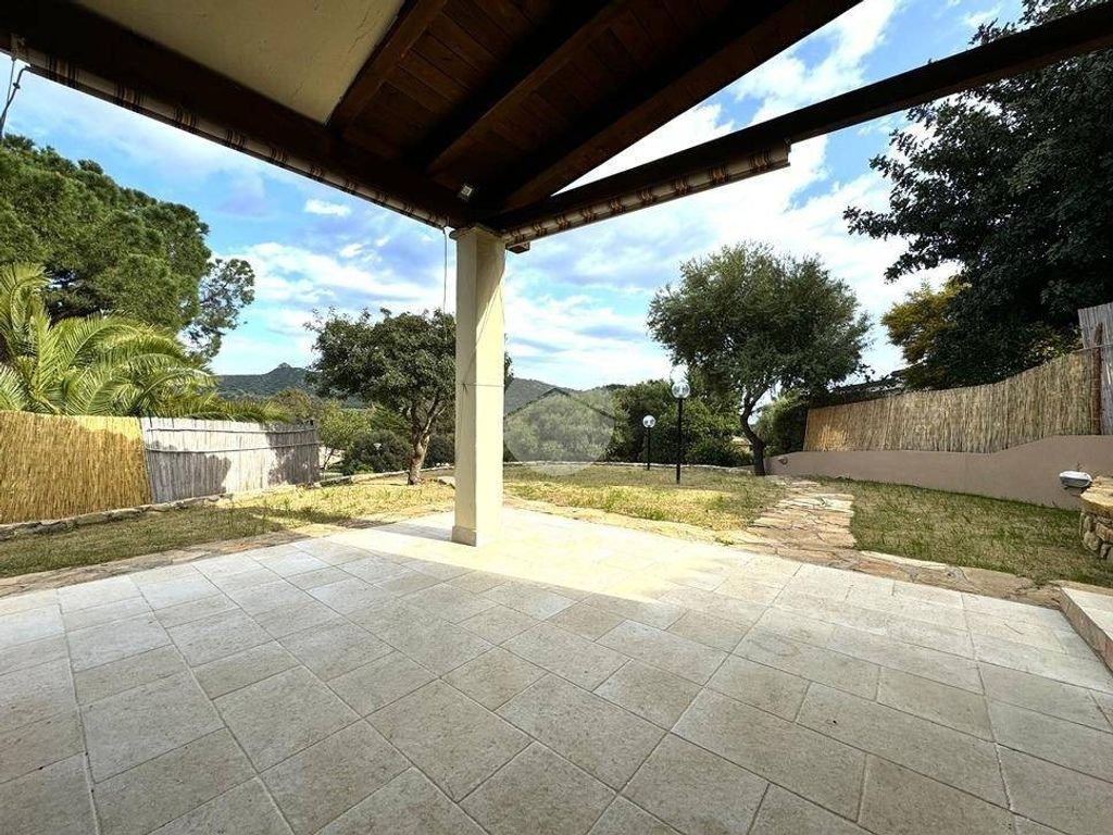 4 room luxury Villa for sale in Loc. Nuraghe Giardone, Villasimius, South Sardinia, Sardinia - View 5