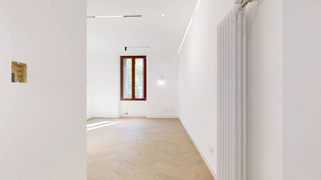Apartment in Milan - View 5
