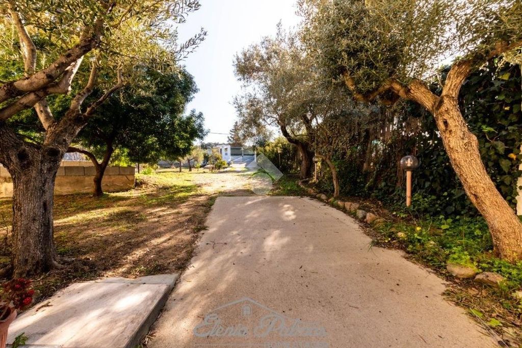 House in Quartu Sant'Elena - View 5