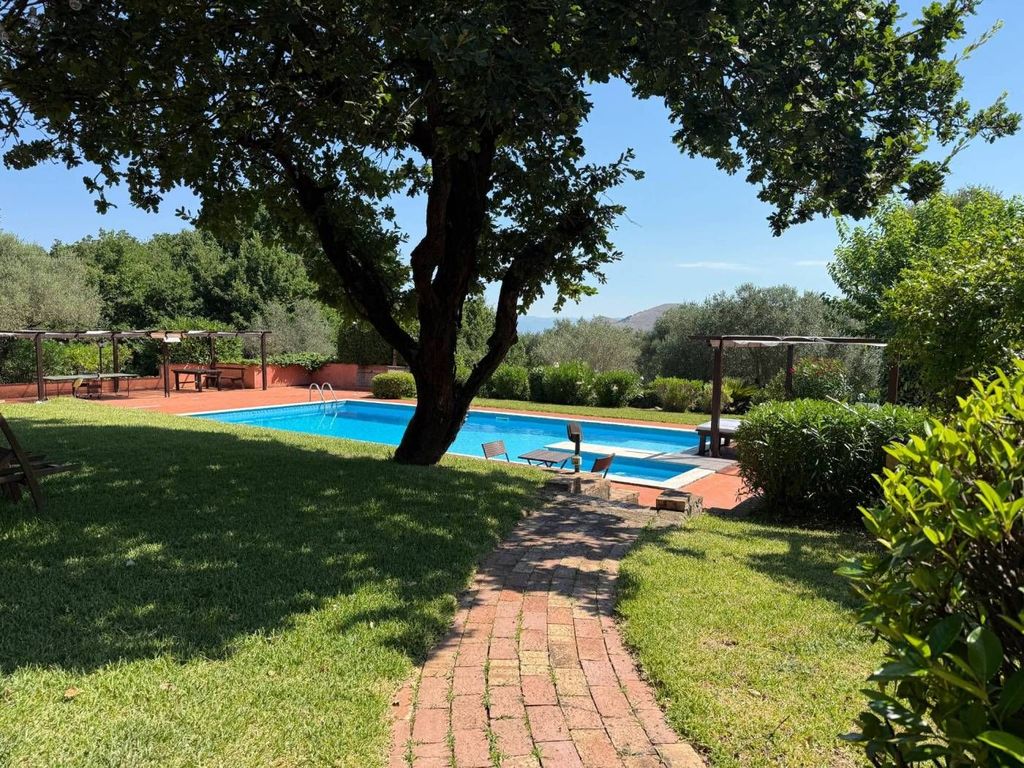 Casa – Castel Morrone - Vista 5