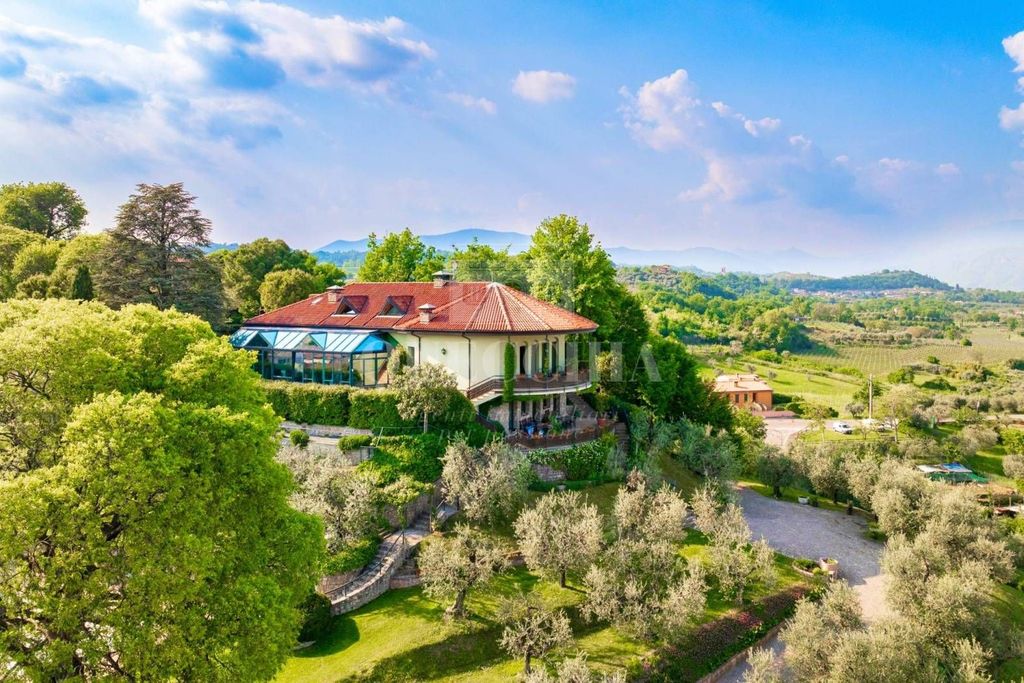 Luxury Villa for sale in Via Rosario, Polpenazze del Garda, Lombardy - View 5