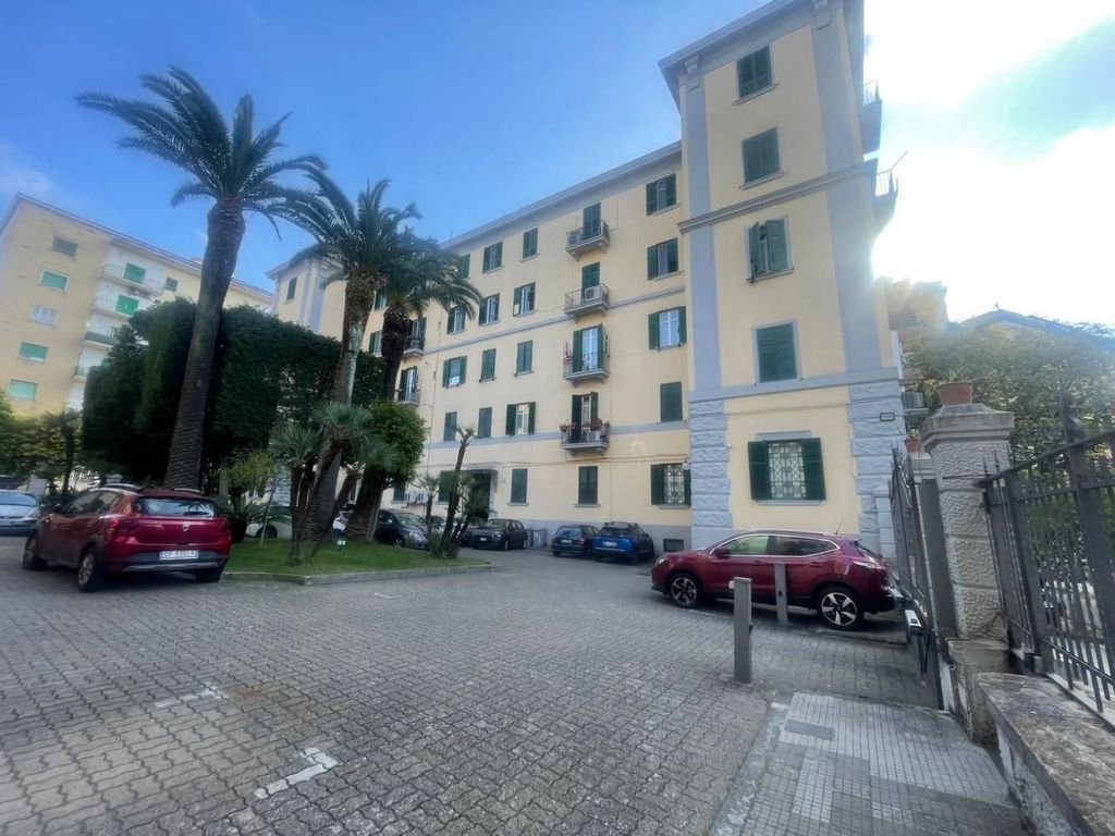 Apartment in Naples - View 5