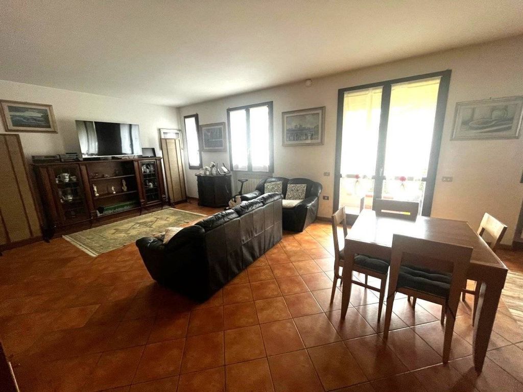 House in Campi Bisenzio - View 5