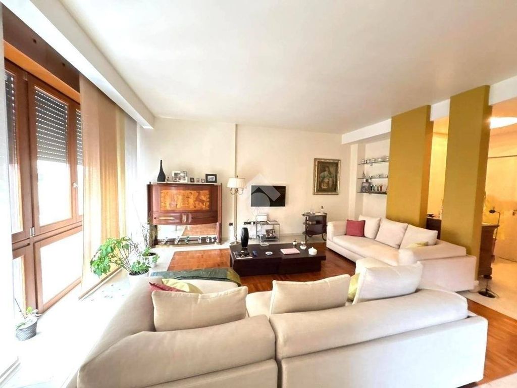 Appartamento – Naples - Vista 5