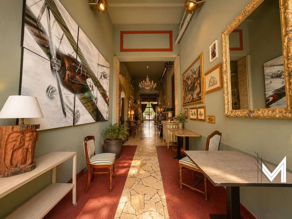 4 bedroom luxury Apartment for sale in Viale Monza, 75, Milan, Lombardy - Vista 5