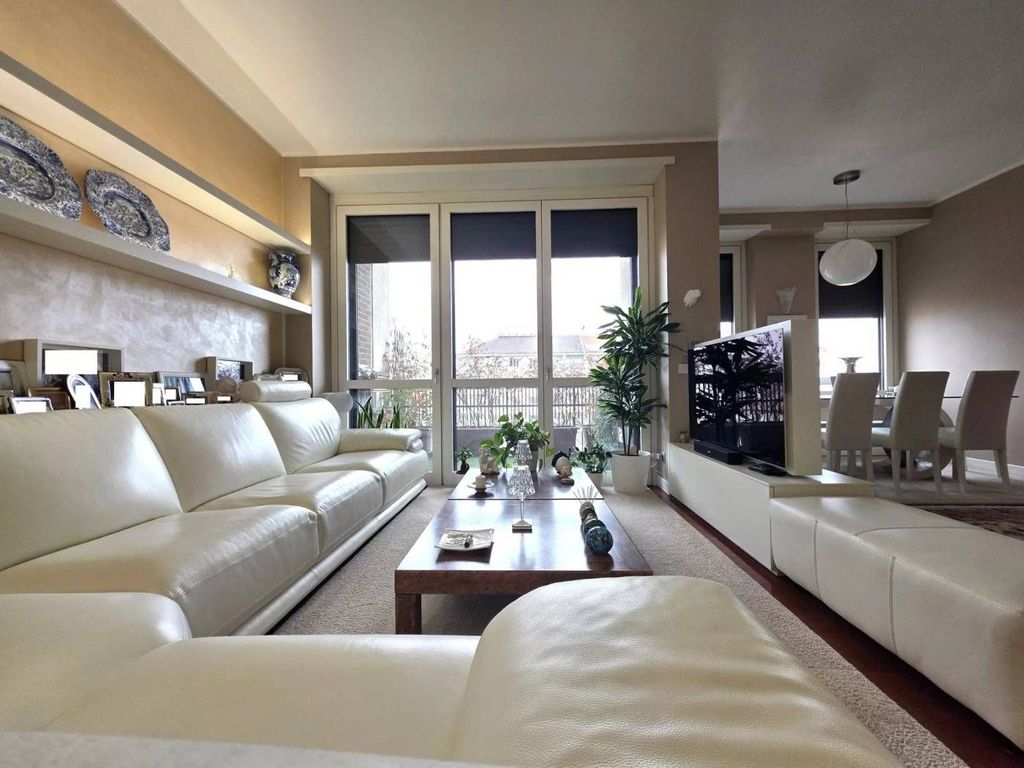 3 bedroom luxury Flat for sale in Via Antonio Genovesi, 19, Turin, Province of Turin, Piedmont - Vista 5