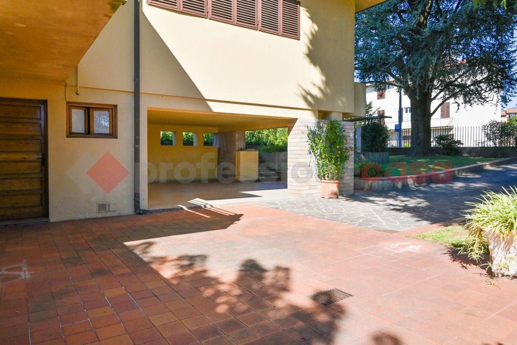 Casa – Capannori - Vista 5