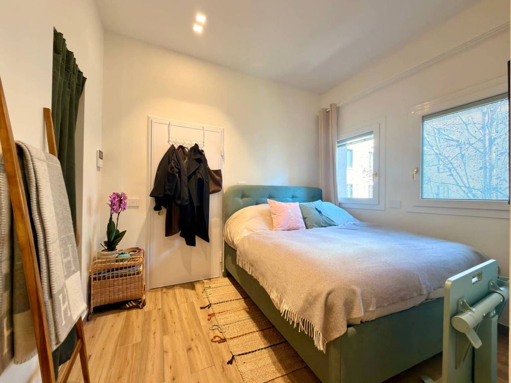 Luxury Flat for sale in Via Luigi Anelli, 15, Milan, Lombardy - View 5