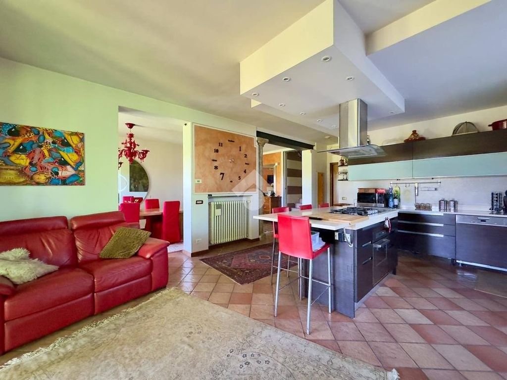 House in Crema - View 5