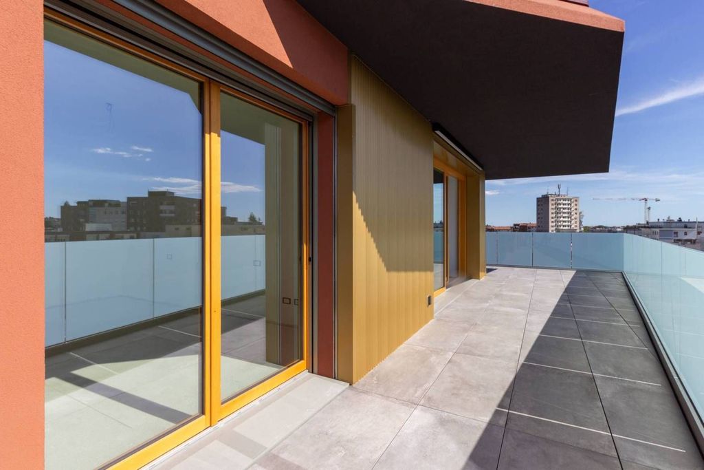 4 bedroom luxury Flat for sale in VIA VALLONA, 2, Pordenone, Friuli Venezia Giulia - Vista 5