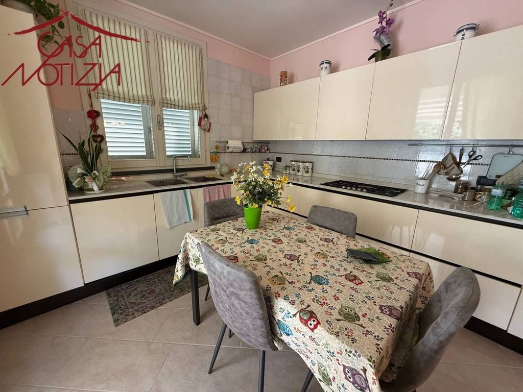 Casa – Capannori - Vista 5
