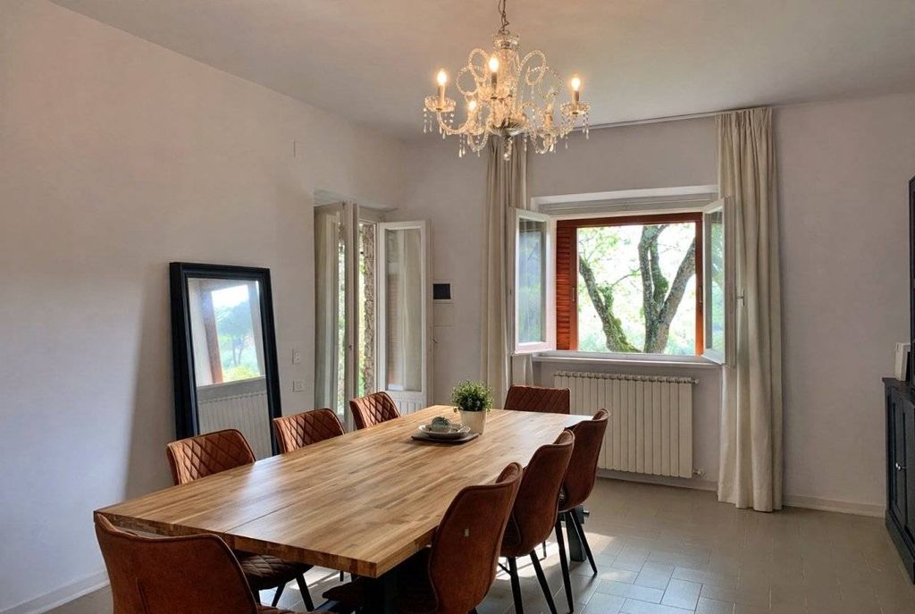 House in Sinalunga - More