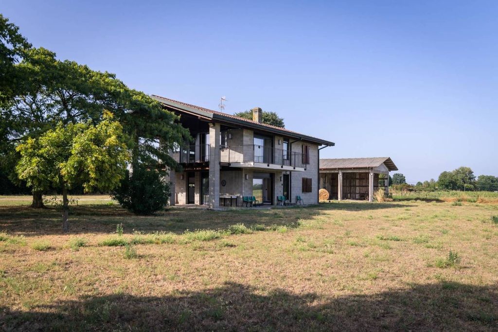 Casa – Bareggio - Altro