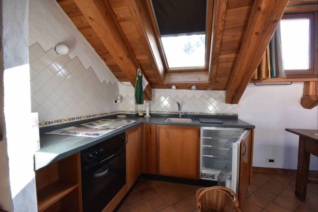 3 room luxury Flat for sale in Frazione Champlas Seguin, 13, Cesana Torinese, Piedmont - Vista 6