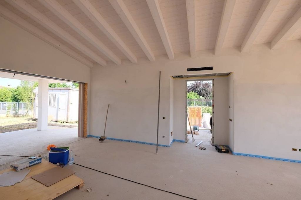 4 room luxury Villa for sale in Pordenone, Italy - Vista 6
