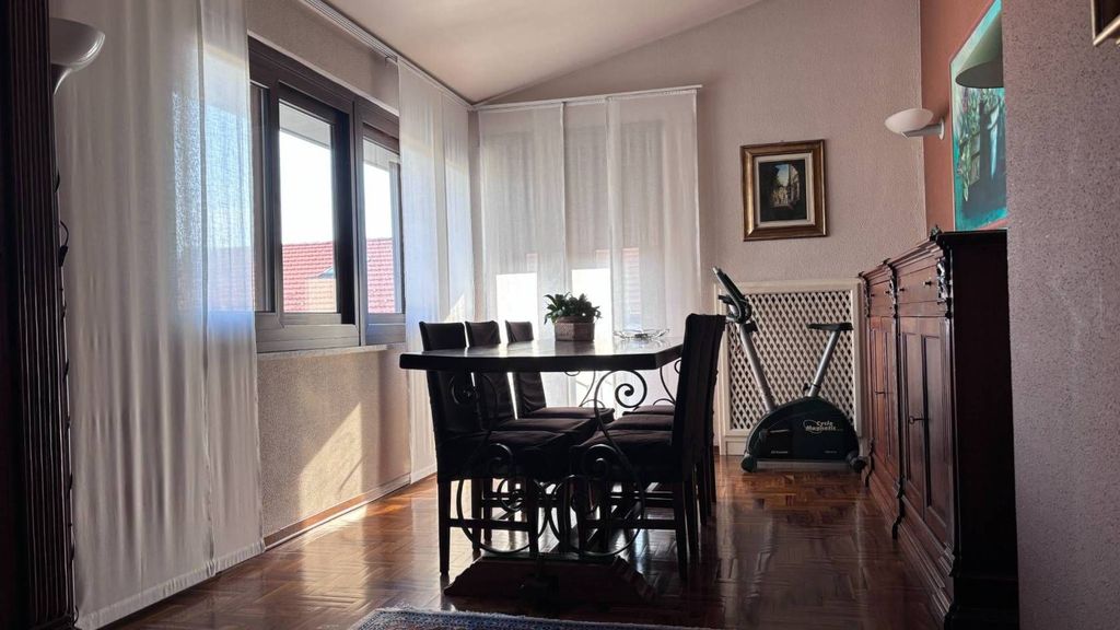6 bedroom luxury Villa for sale in Via Gribaudia, 11, Settimo Torinese, Province of Turin, Piedmont - View 6