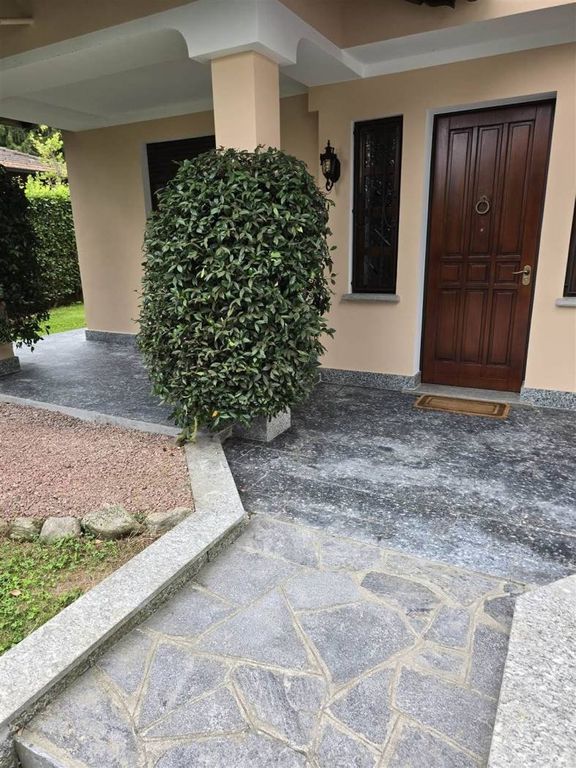 5 bedroom luxury Villa for sale in Dormelletto, Piedmont - View 6