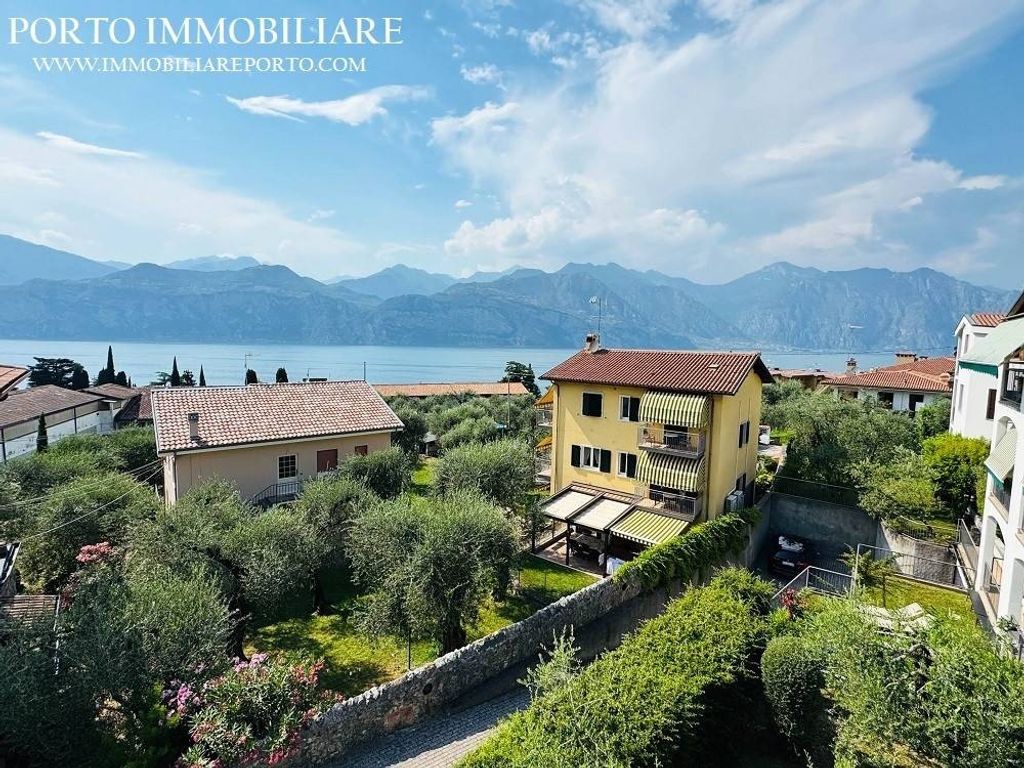 2 bedroom luxury Apartment for sale in Malcesine, Italy - Vista 6