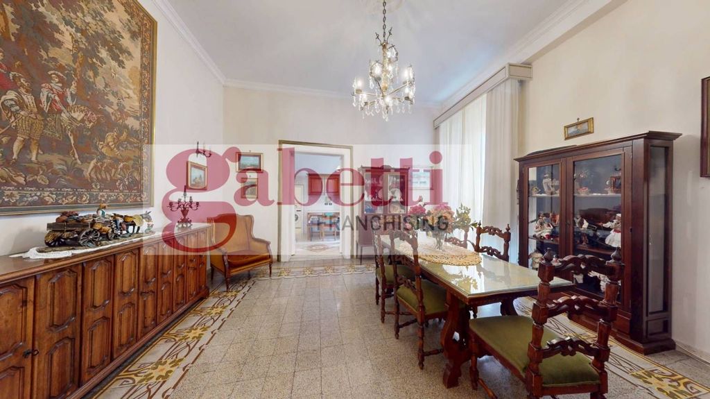 Luxury Apartment for sale in Vico Santo Spirito, Naples, Campania - Vista 6