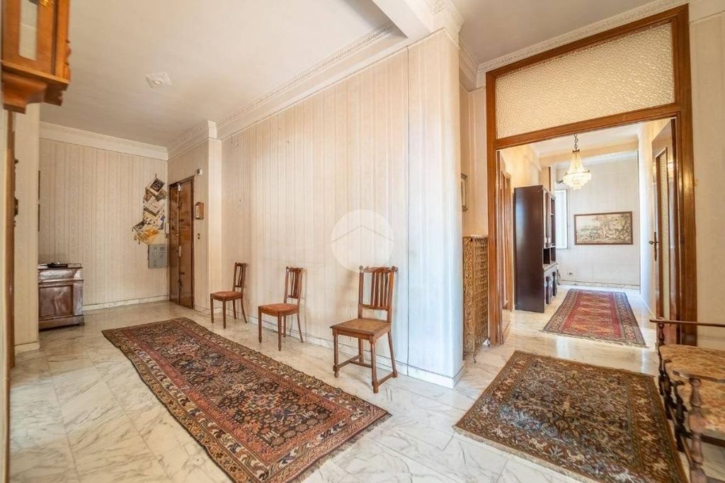 Apartment in Roma, Monti, Municipio Roma I - Altro