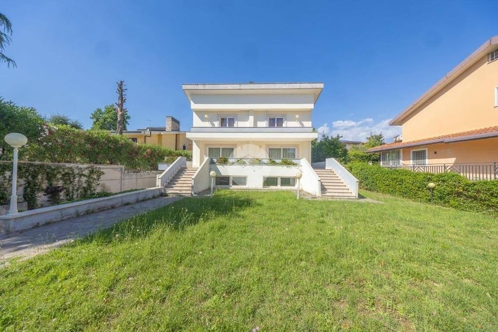 5 bedroom luxury Villa for sale in Via Antares, 3, Guidonia Montecelio, Rome, Latium - Vista 6