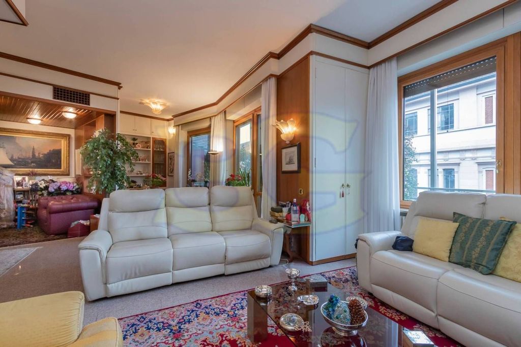 Apartment in Milan - Altro