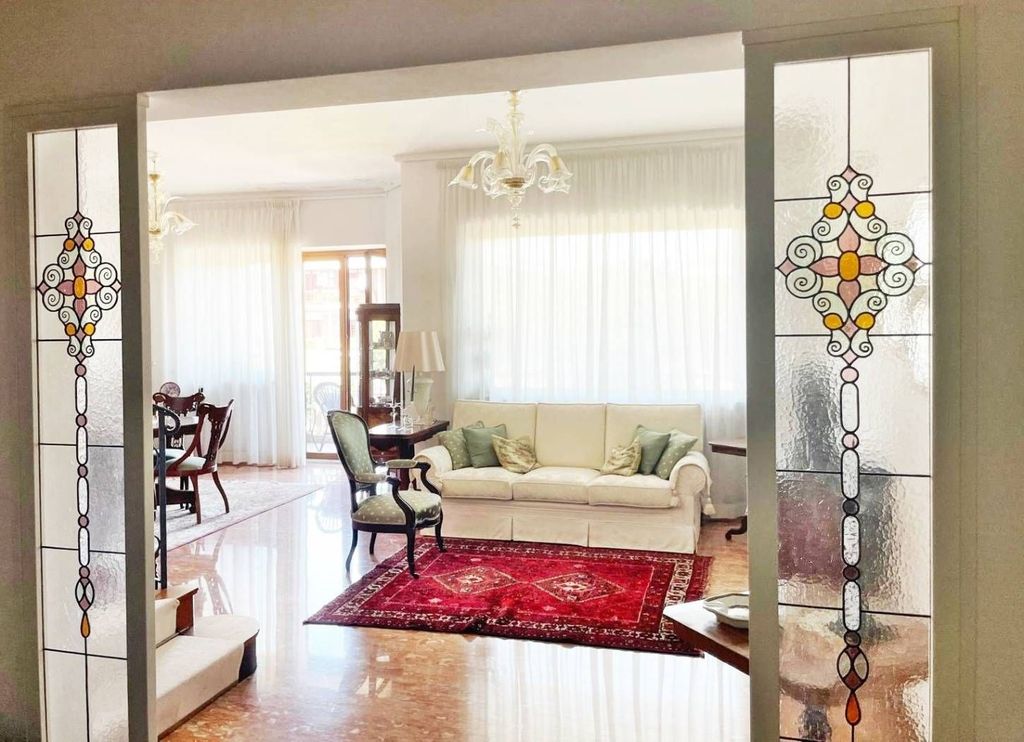 4 bedroom luxury Flat for sale in Via Ugo Ojetti, Rome, Latium - Vista 6