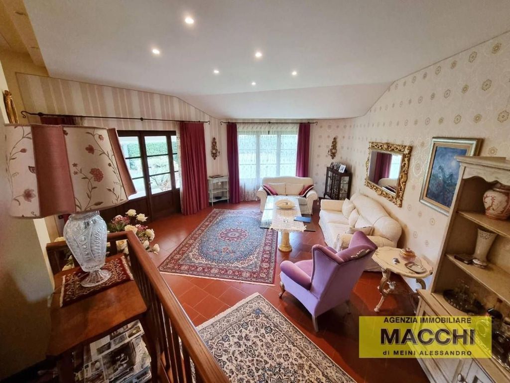 Luxury Villa for sale in Pontedera, Italy - Vista 6
